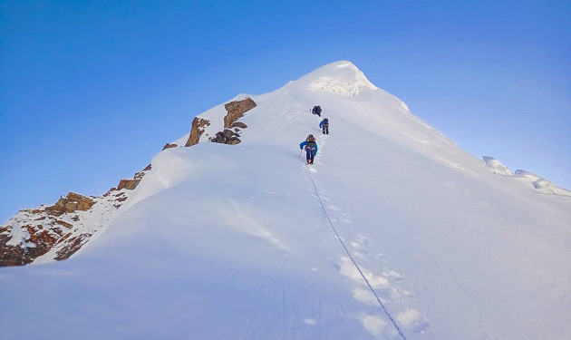 Naya Khang Peak Climbing