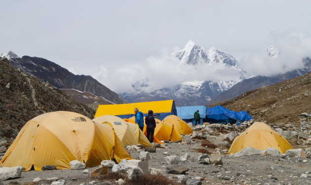 Three Peaks climbing - Mera - Island - Lobuche