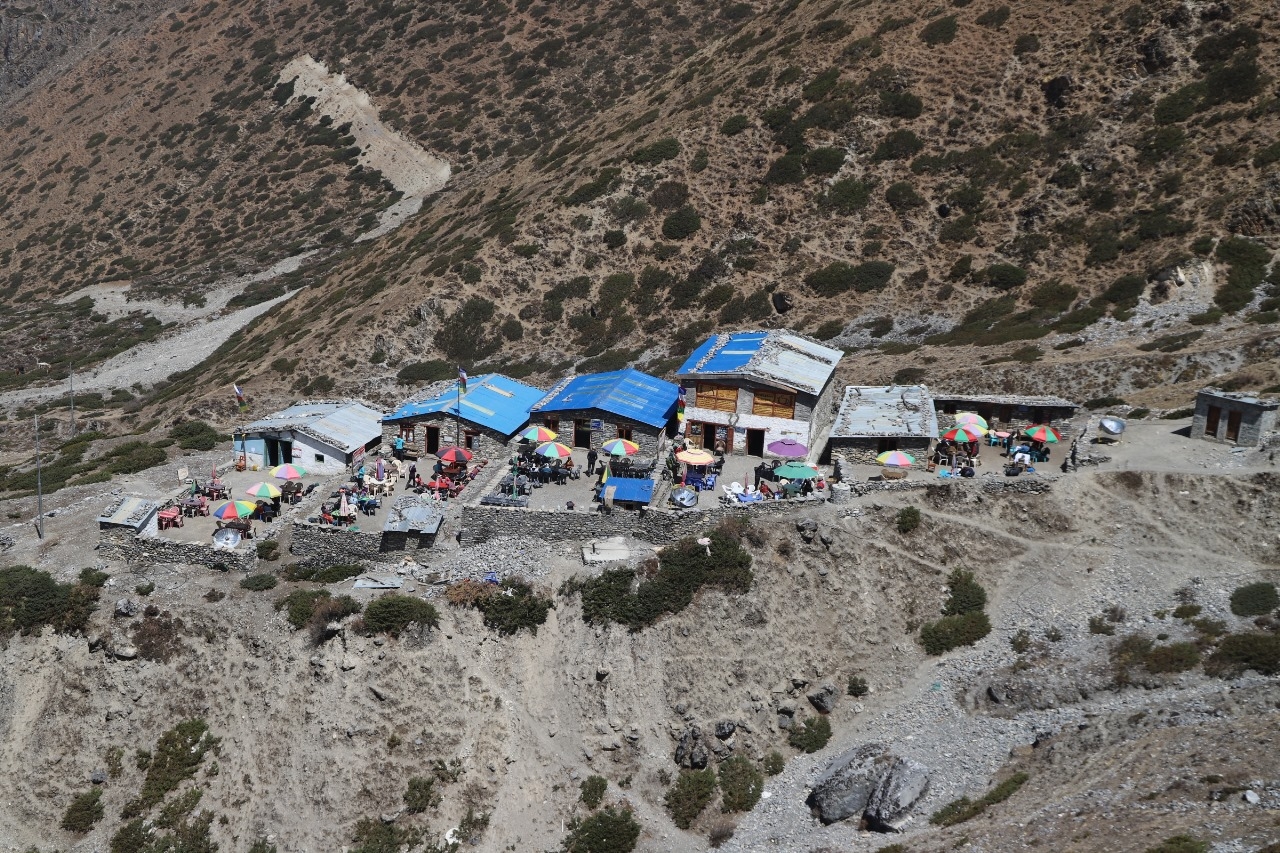 Annapurna circuit trekking in nepal