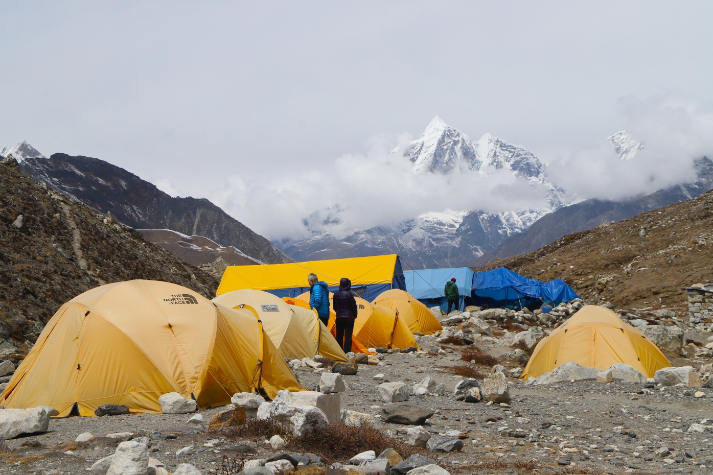 Three Peaks climbing - Mera - Island - Lobuche