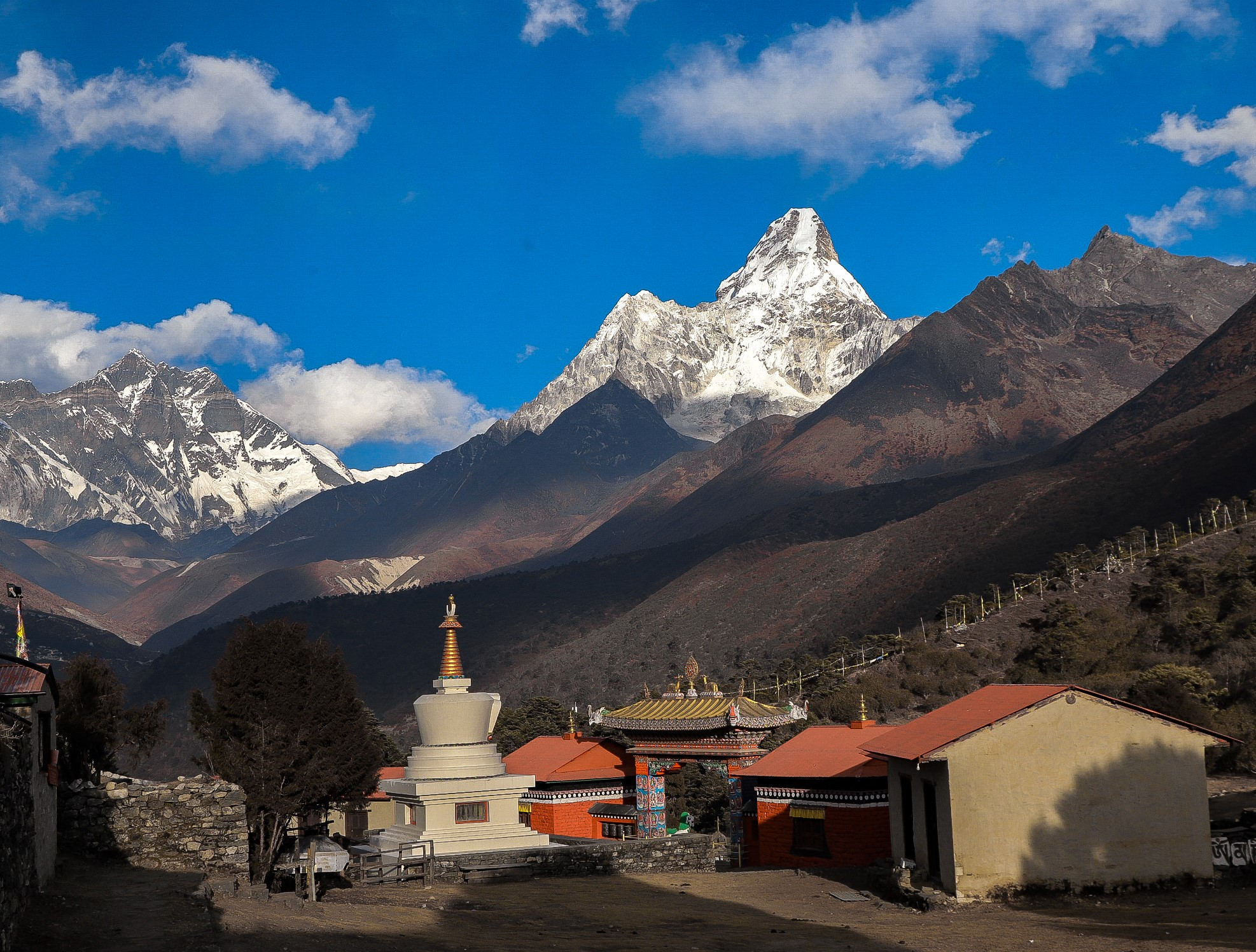 Amadablam Base Camp Trek